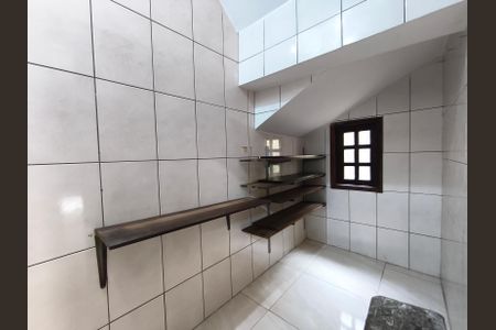Casa à venda com 230m², 4 quartos e 4 vagasDespensa