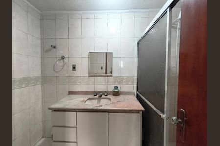 Casa à venda com 230m², 4 quartos e 4 vagasBanheiro da Suíte