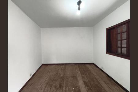 Casa à venda com 230m², 4 quartos e 4 vagasEdícula 