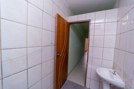 Casa para alugar com 40m², 1 quarto e sem vaga Casa para alugar com 40m², 1 quarto e sem vagaBanheiro
