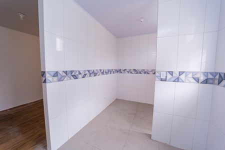 Sala/Cozinha de casa para alugar com 1 quarto, 40m² em Jardim Ponte Rasa, São Paulo