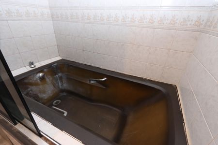 Casa à venda com 139m², 5 quartos e 2 vagasBanheiro da Suíte