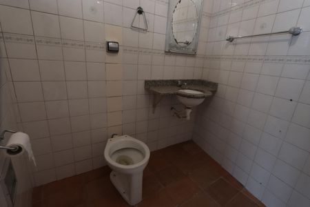 Casa à venda com 139m², 5 quartos e 2 vagasBanheiro de Serviço