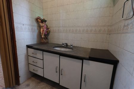 Casa à venda com 139m², 5 quartos e 2 vagasBanheiro da Suíte