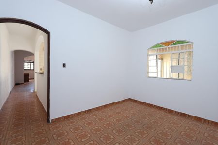 Casa à venda com 139m², 5 quartos e 2 vagasQuarto 2