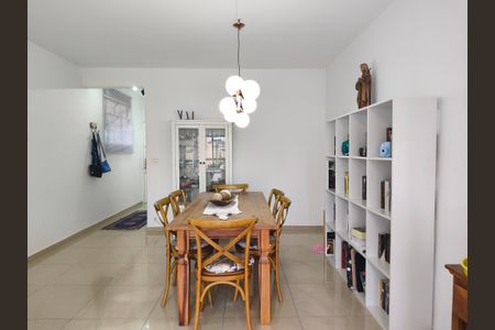Apartamento para alugar com 120m², 3 quartos e 1 vaga Apartamento para alugar com 120m², 3 quartos e 1 vagaSala