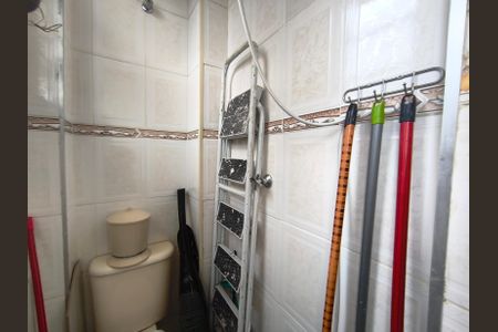 Apartamento para alugar com 120m², 3 quartos e 1 vaga Apartamento para alugar com 120m², 3 quartos e 1 vagaBanheiro de serviço