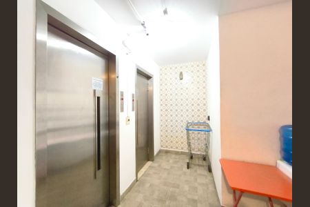 Apartamento para alugar com 120m², 3 quartos e 1 vaga Apartamento para alugar com 120m², 3 quartos e 1 vagaElevador