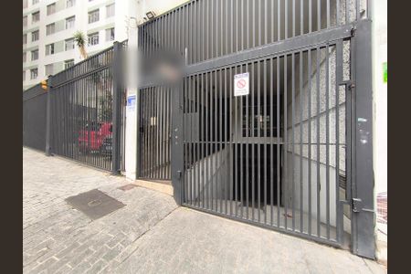 Apartamento para alugar com 120m², 3 quartos e 1 vaga Apartamento para alugar com 120m², 3 quartos e 1 vagaFachada + Plaquinha