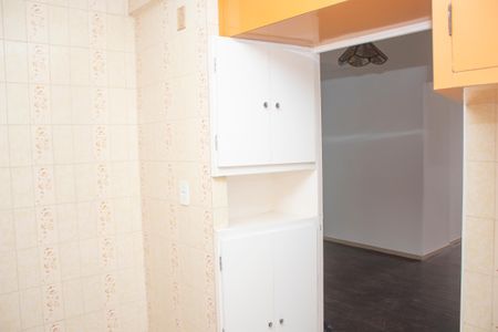 Apartamento à venda com 85m², 3 quartos e 1 vaga Apartamento à venda com 85m², 3 quartos e 1 vagaCozinha