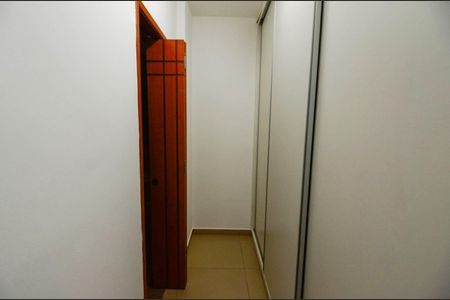 Apartamento à venda com 76m², 2 quartos e 1 vagaQuarto de Serviço