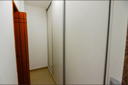 Apartamento à venda com 76m², 2 quartos e 1 vagaQuarto de Serviço