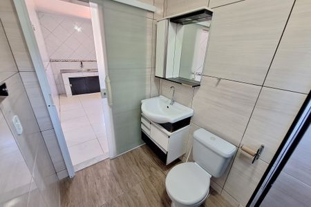 Casa para alugar com 90m², 3 quartos e sem vagaBanheiro