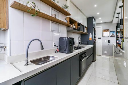 Apartamento à venda com 68m², 2 quartos e 1 vaga Apartamento à venda com 68m², 2 quartos e 1 vagaCozinha