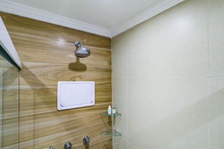 Apartamento à venda com 68m², 2 quartos e 1 vaga Apartamento à venda com 68m², 2 quartos e 1 vagaBanheiro social