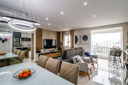 Apartamento à venda com 68m², 2 quartos e 1 vaga Apartamento à venda com 68m², 2 quartos e 1 vagaSala