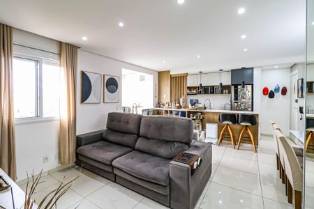 Apartamento à venda com 68m², 2 quartos e 1 vaga Apartamento à venda com 68m², 2 quartos e 1 vagaSala