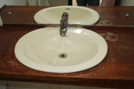 Casa de condomínio para alugar com 723m², 5 quartos e 2 vagasLavabo