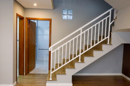 Casa de condomínio à venda com 92m², 3 quartos e 2 vagas Casa de condomínio à venda com 92m², 3 quartos e 2 vagasSala