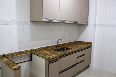 Casa de condomínio à venda com 92m², 3 quartos e 2 vagas Casa de condomínio à venda com 92m², 3 quartos e 2 vagasCozinha