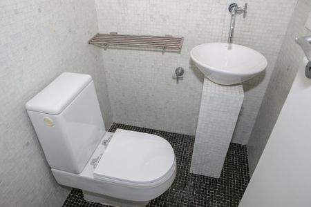 Apartamento para alugar com 210m², 2 quartos e 2 vagasLavabo
