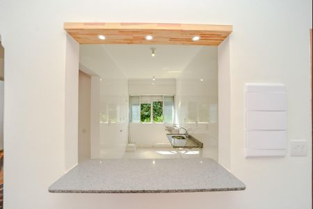 Apartamento à venda com 68m², 3 quartos e sem vagaCozinha e Área de Serviço