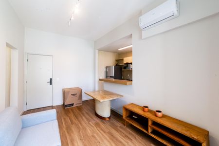Apartamento para alugar com 50m², 1 quarto e 1 vaga Apartamento para alugar com 50m², 1 quarto e 1 vagaSala