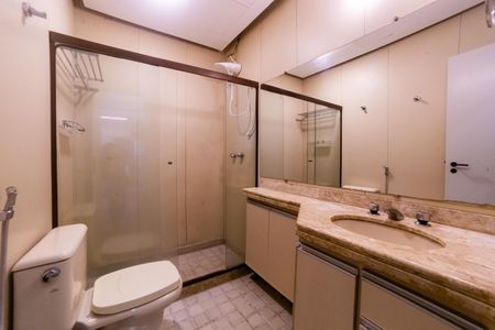 Apartamento para alugar com 50m², 1 quarto e 1 vaga Apartamento para alugar com 50m², 1 quarto e 1 vagaBanheiro