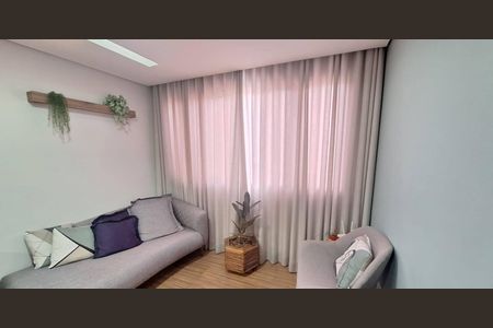 Sala de apartamento à venda com 2 quartos, 63m² em Arvoredo, Contagem