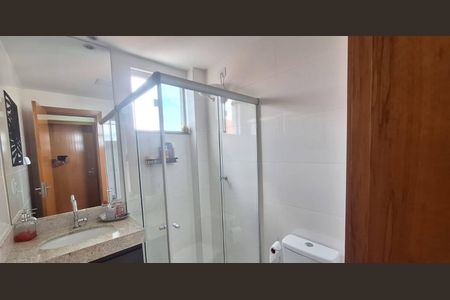 Apartamento à venda com 63m², 2 quartos e 2 vagasBanheiro Social