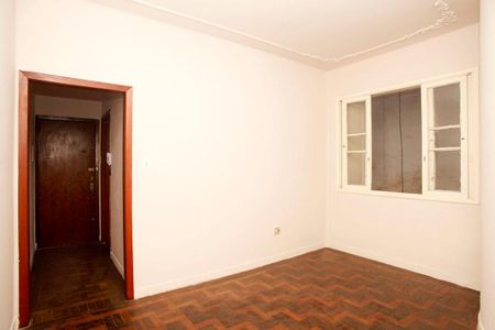 Sala de apartamento à venda com 3 quartos, 66m² em Moinhos de Vento, Porto Alegre