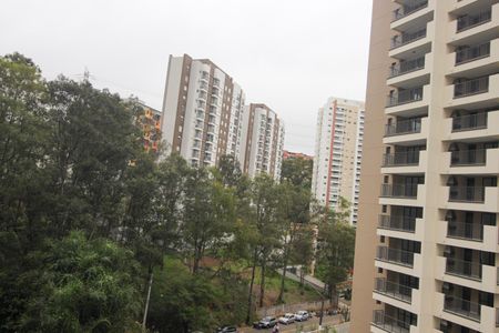 Apartamento à venda com 97m², 3 quartos e 2 vagasVista da Área de Serviço