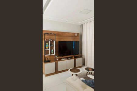 Apartamento para alugar com 45m², 2 quartos e 1 vaga Apartamento para alugar com 45m², 2 quartos e 1 vagaSala