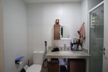 Apartamento à venda com 79m², 2 quartos e 1 vagaBanheiro Suíte 2