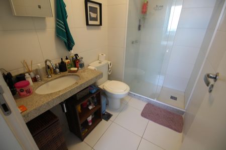 Apartamento à venda com 79m², 2 quartos e 1 vagaBanheiro Suíte 1