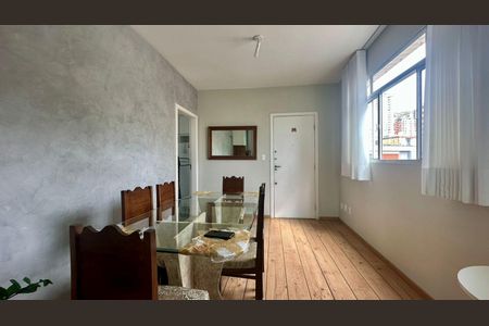 Sala de apartamento à venda com 2 quartos, 75m² em Anchieta, Belo Horizonte