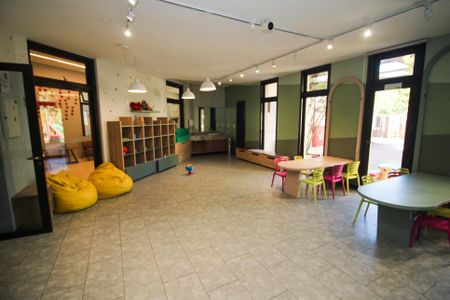 Casa de condomínio à venda com 248m², 4 quartos e 4 vagas Casa de condomínio à venda com 248m², 4 quartos e 4 vagasÁrea comum - Brinquedoteca