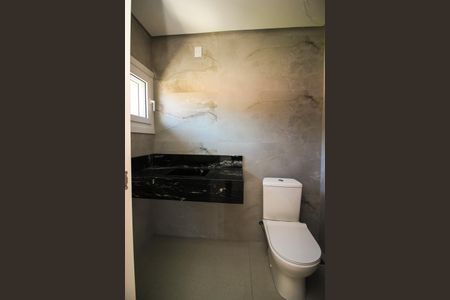 Casa de condomínio à venda com 248m², 4 quartos e 4 vagas Casa de condomínio à venda com 248m², 4 quartos e 4 vagasBanheiro da Suíte 1