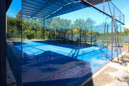 Casa de condomínio à venda com 248m², 4 quartos e 4 vagas Casa de condomínio à venda com 248m², 4 quartos e 4 vagasÁrea comum - Quadra Esportiva