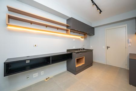 Apartamento à venda com 28m², 1 quarto e sem vaga Apartamento à venda com 28m², 1 quarto e sem vagaSala/Cozinha