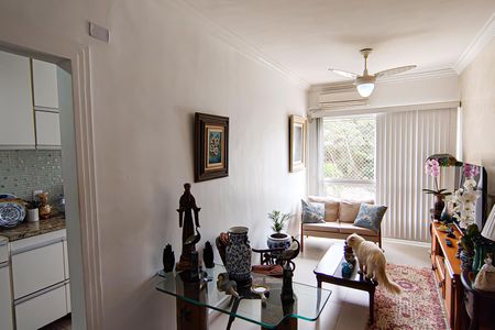 Apartamento à venda com 60m², 2 quartos e 1 vaga Apartamento à venda com 60m², 2 quartos e 1 vagaSala