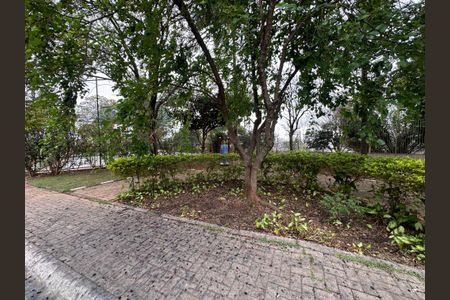 Casa à venda com 98m², 3 quartos e 2 vagas Casa à venda com 98m², 3 quartos e 2 vagasÁrea comum