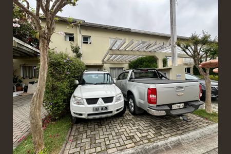 Casa à venda com 98m², 3 quartos e 2 vagas Casa à venda com 98m², 3 quartos e 2 vagasÁrea comum