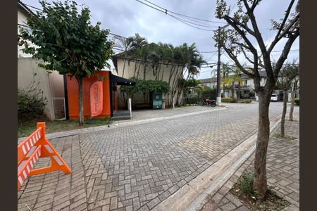 Casa à venda com 98m², 3 quartos e 2 vagas Casa à venda com 98m², 3 quartos e 2 vagasÁrea comum