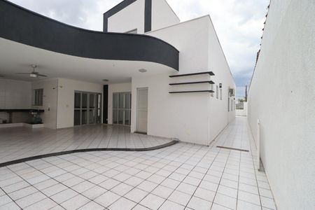 Casa para alugar com 250m², 3 quartos e 6 vagasÁrea gourmet
