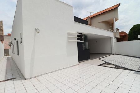Casa para alugar com 250m², 3 quartos e 6 vagasGaragem
