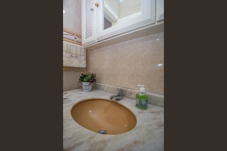 Casa à venda com 115m², 3 quartos e 1 vagaBanheiro