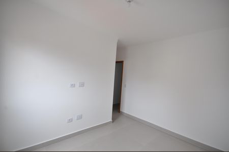 Casa à venda com 180m², 3 quartos e 5 vagasSuíte 2