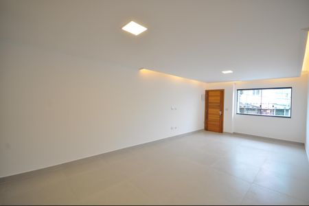 Sala de casa à venda com 3 quartos, 180m² em Parque Rodrigues Alves, São Paulo