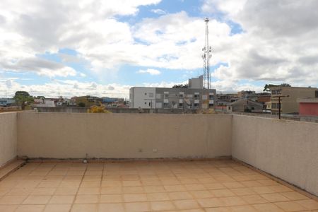 Apartamento à venda com 146m², 2 quartos e 2 vagasCobertura